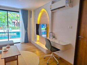 1 bed (L) living