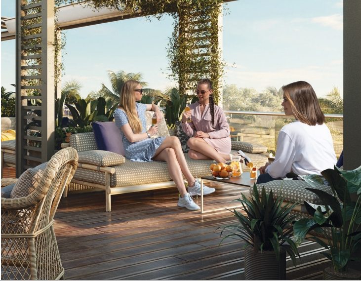 outdoor lounge